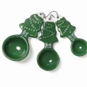 Bullseye Playground Ceramic Measuring Spoons ~ Green Christmas Trees ~ NEW